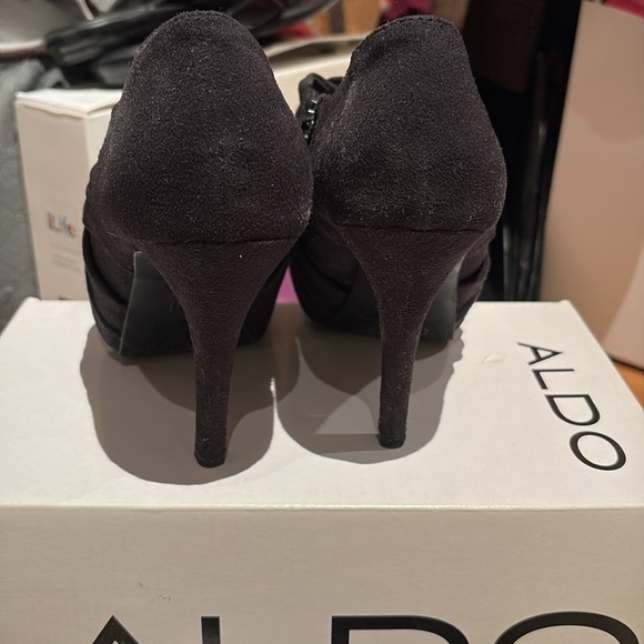 Black booties - Picture 4 of 10